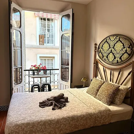 Beautiful Flat Near Plaza Merced Málaga