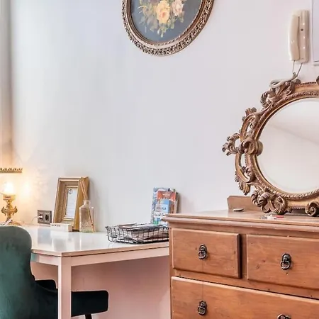 Apartment Beautiful Flat Near Plaza Merced *