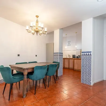 Beautiful Flat Near Plaza Merced Apartment Malaga